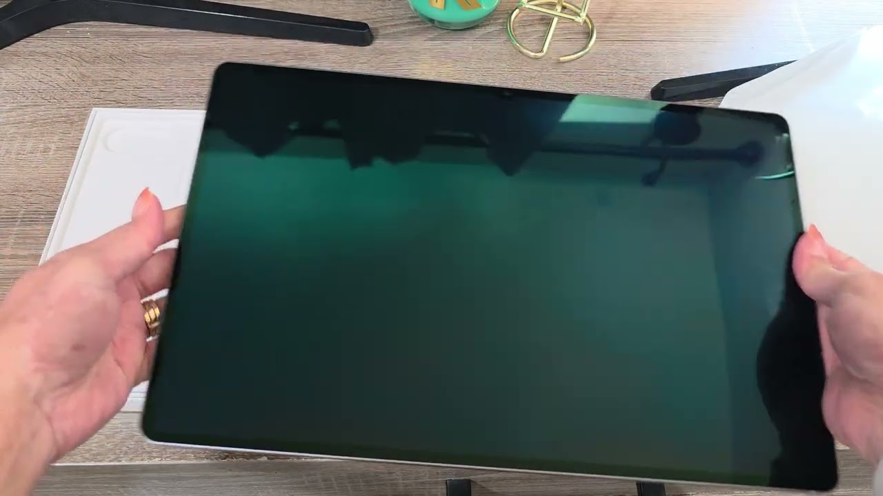 Unboxing Samsung Galaxy Tab S11 Ultra 1TB Grey