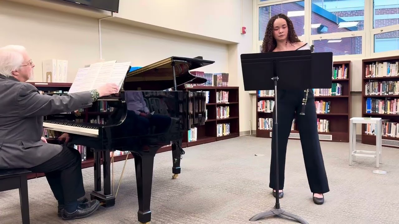 Maroon & White Music Recital 2025 - Avery Welcome solo