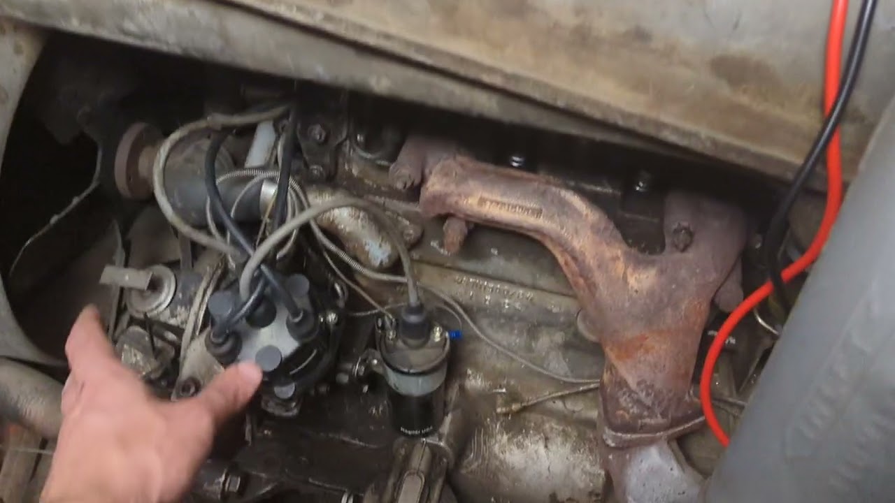 MF-135  - Not Igniting at all - Carb? Timing? Major Engine Issue?