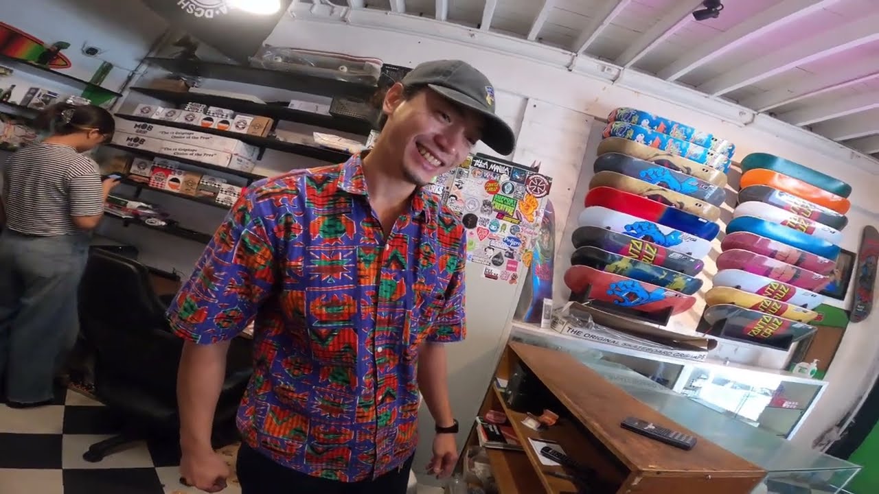 Ep.2 Buying a skateboard in the Philippines - Chill Vibes