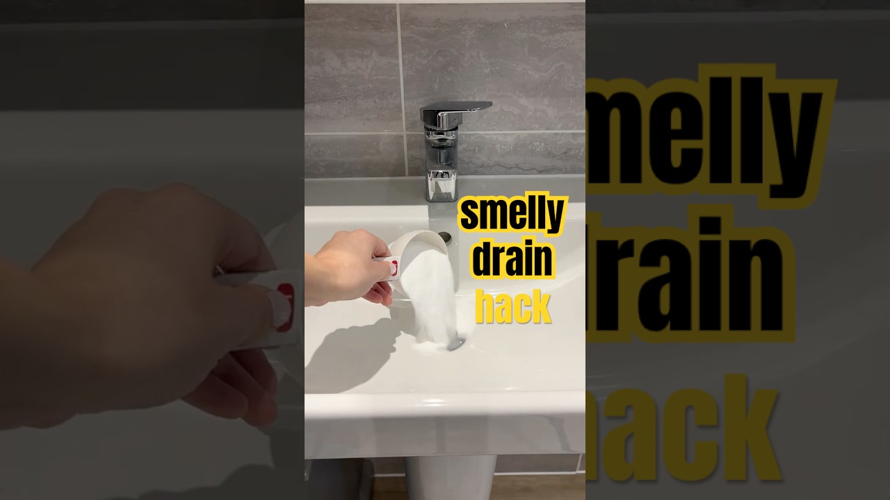 Say goodbye to the nasty smells coming from your sink! Follow these simple steps for fresh drains 🚰