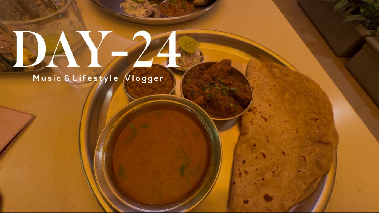 DAY-24/DAILY VLOGGING/PUNE/FOOD/VARDI/REPUBLIC DAY EVE/#vlog #new #lifestyle #food #mall #trending 