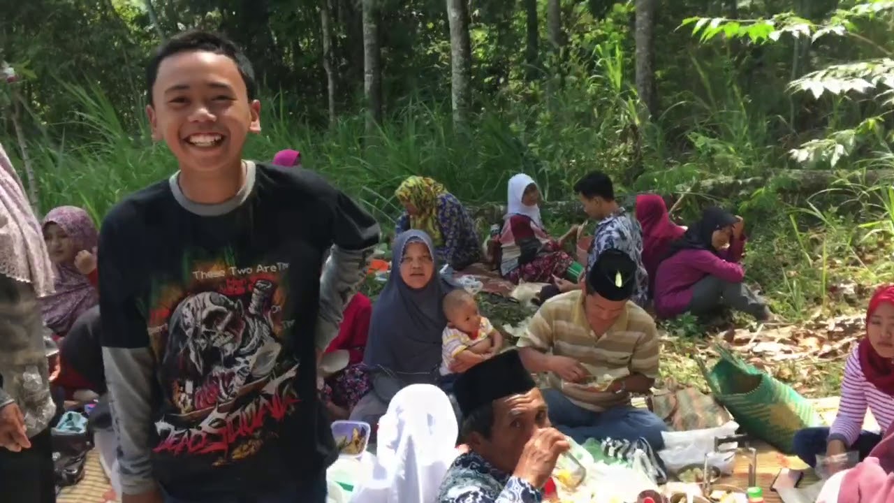 Nyadran Gunung Balak (tradisi warga pakis dan sekitarnya)