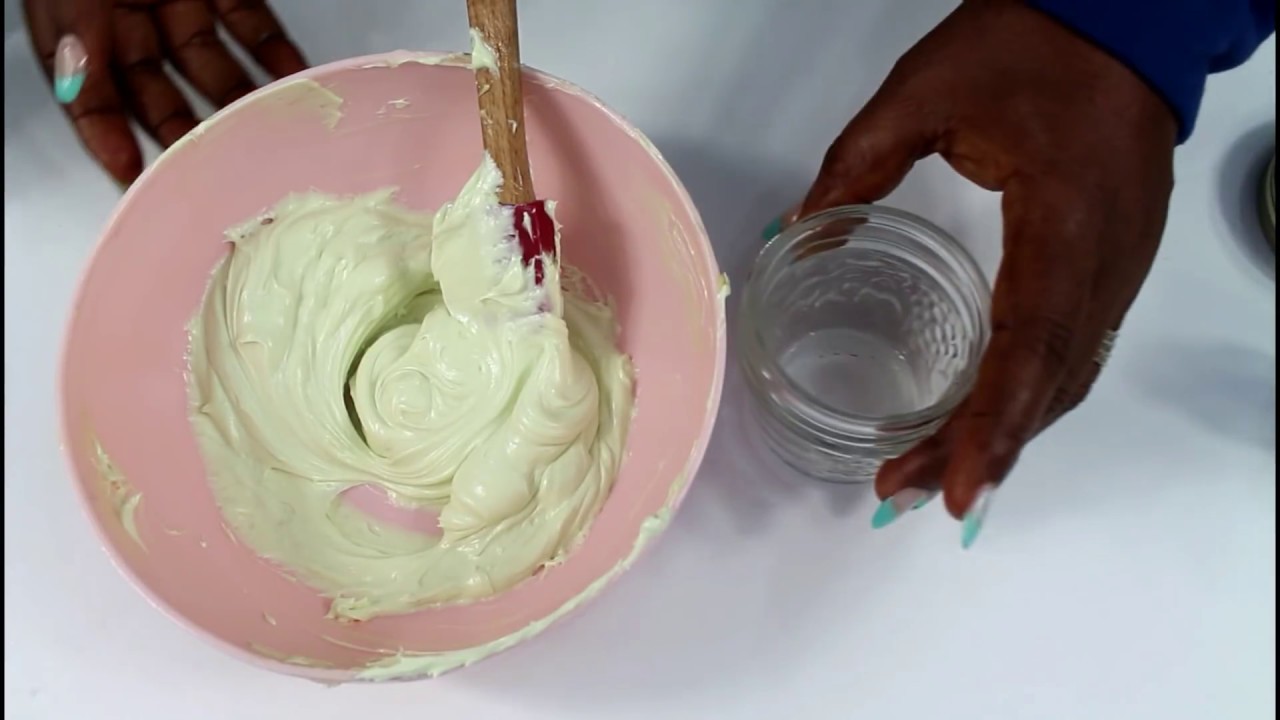 COMMENT JE CONFECTIONNE UN BAUME,BEURRE, CAPILLAIRE