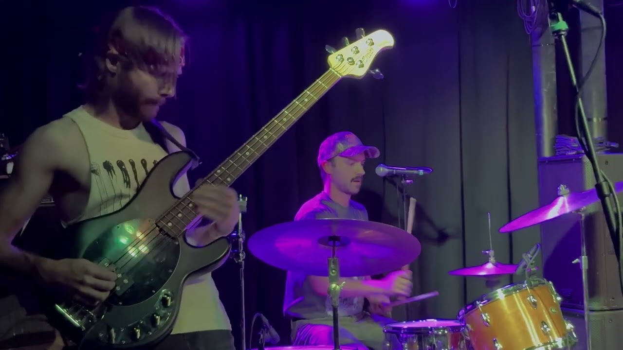 The Worn Flints - Live at Rumba Cafe, Columbus, Ohio (09.17.2025)