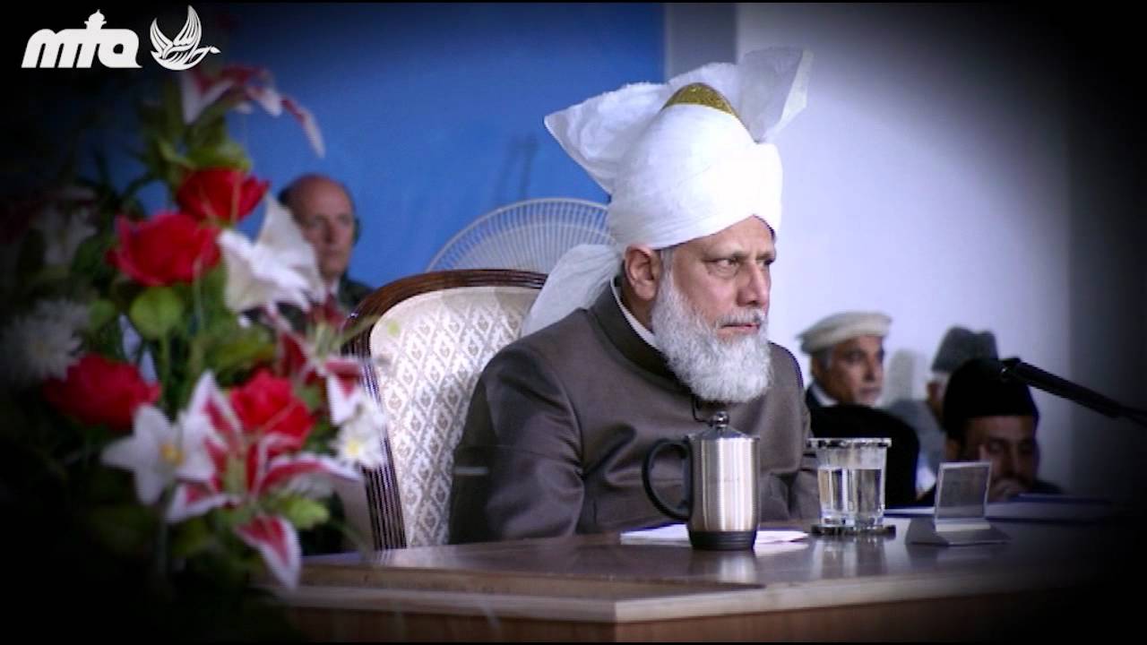 Urdu Nazm - Kuch aise Khwab Palkoon pe - Jalsa Salana Germany 2012 - HD