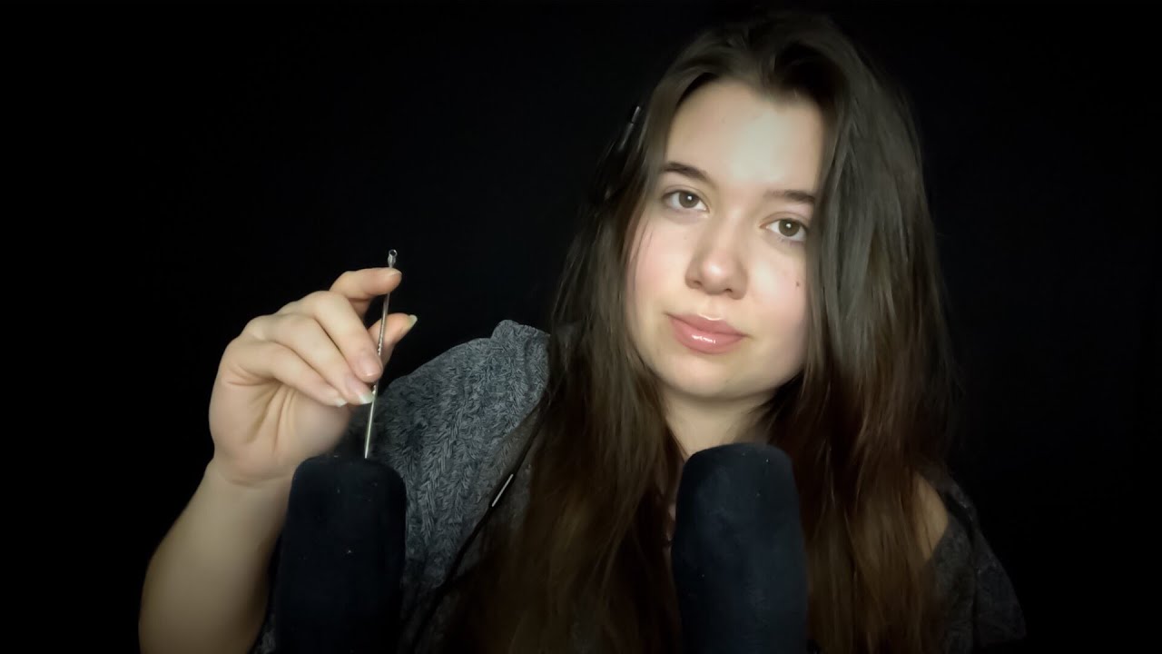 ASMR Scratching the Mics ~ Moderately Abrasive Binaural Sounds