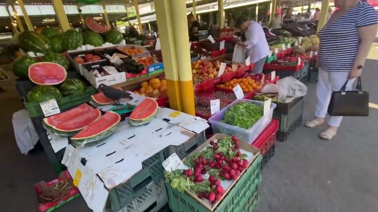 🇮🇳🇪🇪Local market for fresh vegetables & fruits in Tallinn |keskturg|ಟ್ಯಾಲಿನ್ ಸ್ಥಳೀಯ ಮಾರುಕಟ್ಟೆ