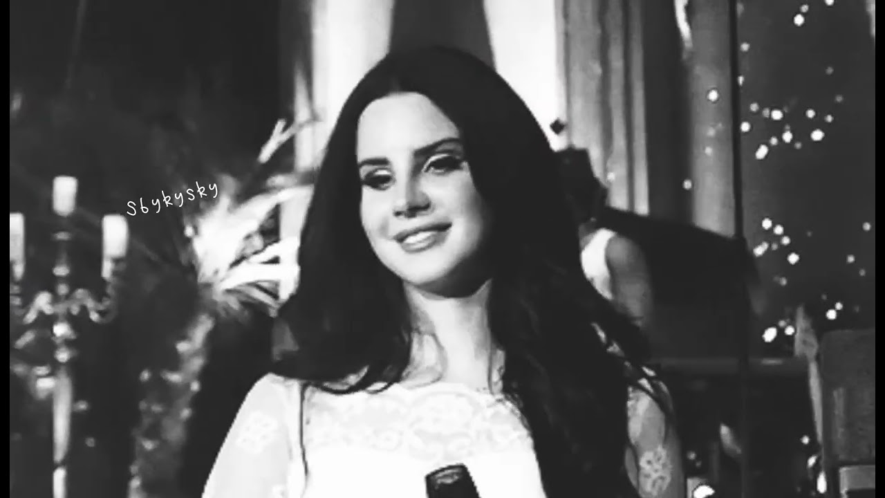 Lana Del Rey - West Coast (Live VidaFestival 2014!!) 𝘀𝗹𝗼𝘄𝗲𝗱 - 𝗥𝗘𝗩𝗘𝗥𝗗 (𝗙𝗨𝗟𝗟 𝗦𝗢𝗡𝗚) 