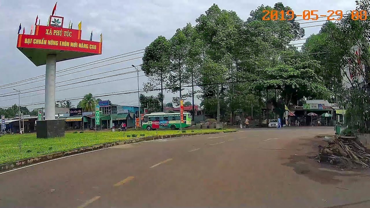 Đường Ấp Chợ Khu d&acirc;n cư Ph&uacute; T&uacute;c (Đồng Nai)