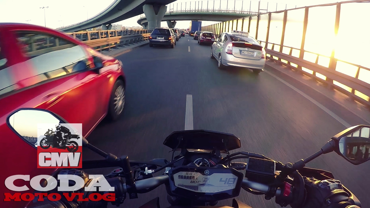 Yamaha MT-07 Moto Cage vs city (daily traffic) - test ride - CMV