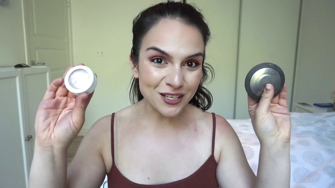 Хайлайтер Becca Cosmetics Champagne Pop vs Colourpop Wisp