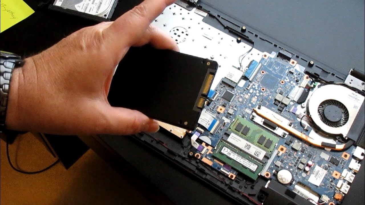 HP 17.3
