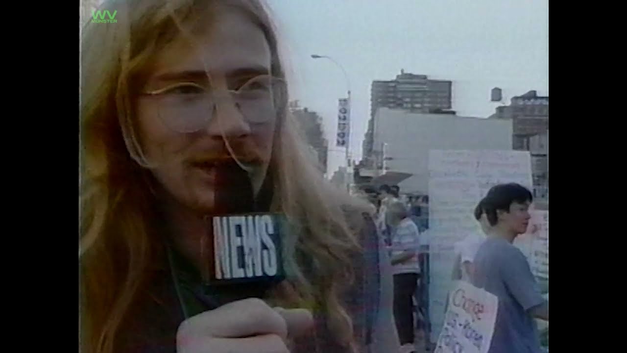 Dave Mustaine (Megadeth) Reporting From the Democratic National Convention (1992)