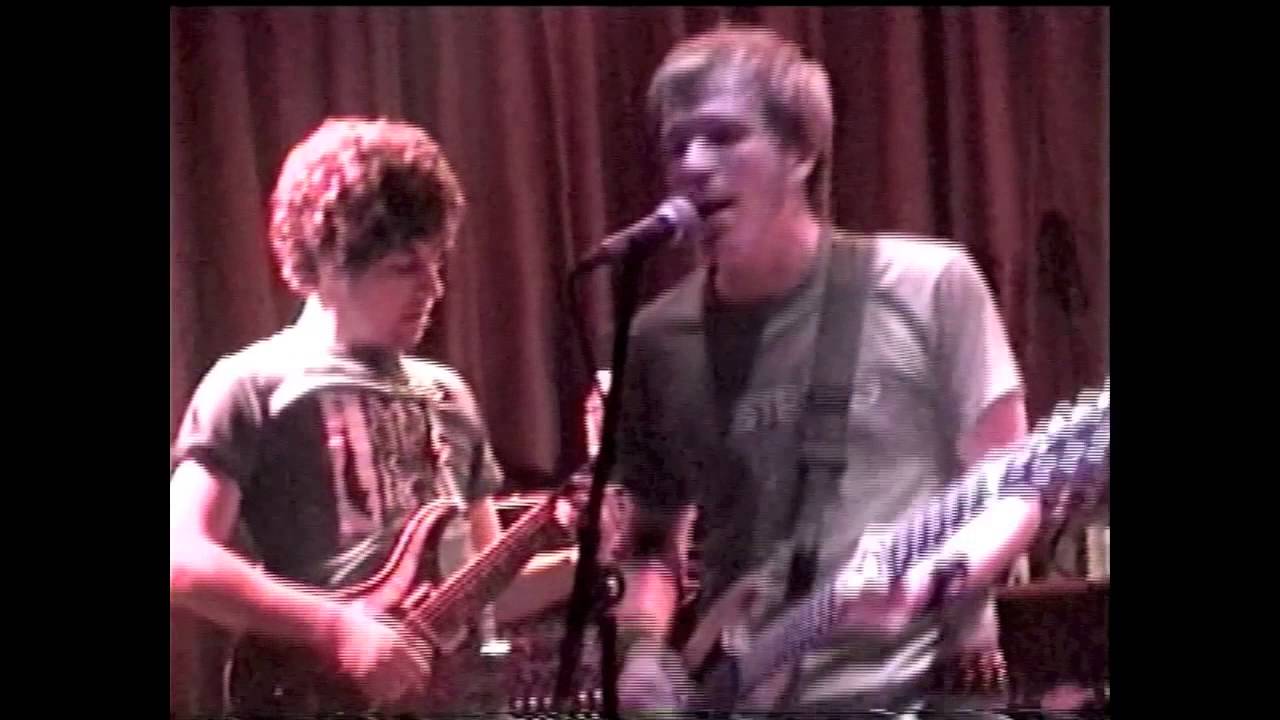 Fall Out Boy - Saturday (Live at Showplace Theatre)