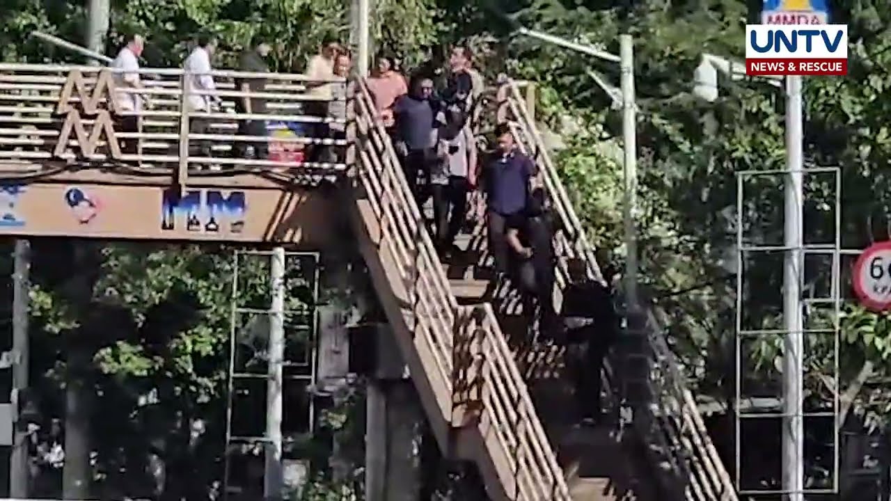 ‘MOUNT KAMUNING’: PBBM at FL Liza, inakyat ang bagong footbridge sa EDSA Kamuning I Mar. 5, 2026