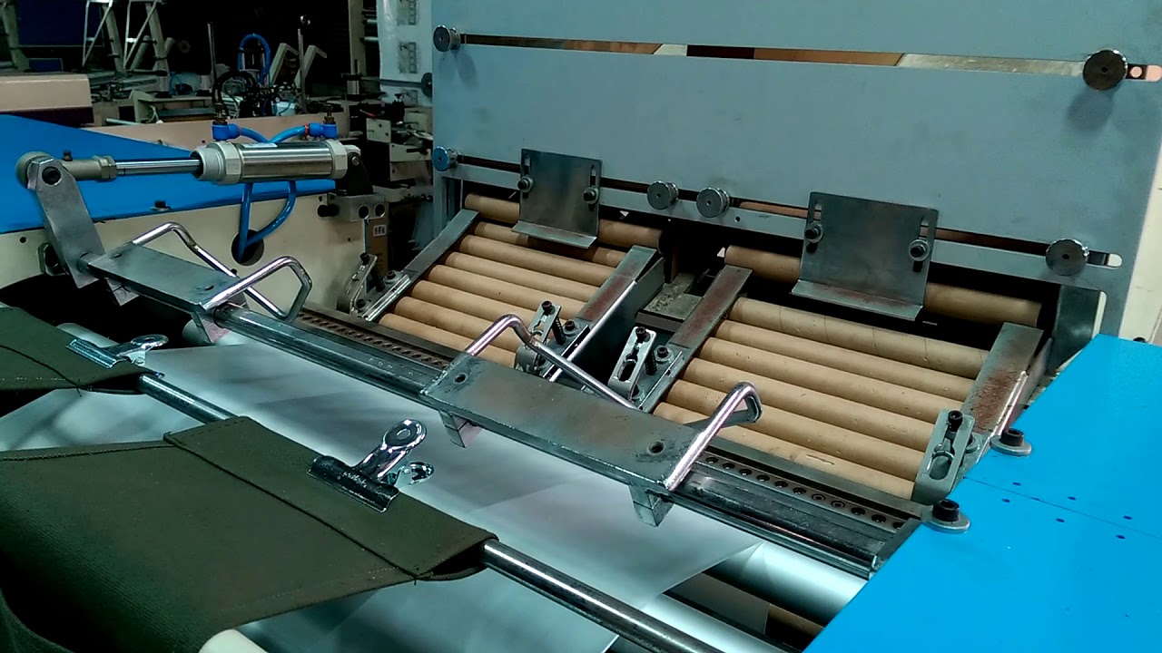 Bag on roll making machine ( with core)