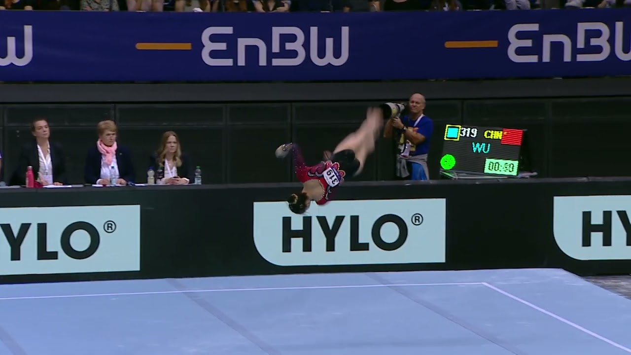 Ran Wu China  Boden - EnBW DTB Pokal 2024 Stuttgart - Team Challenge Frauen