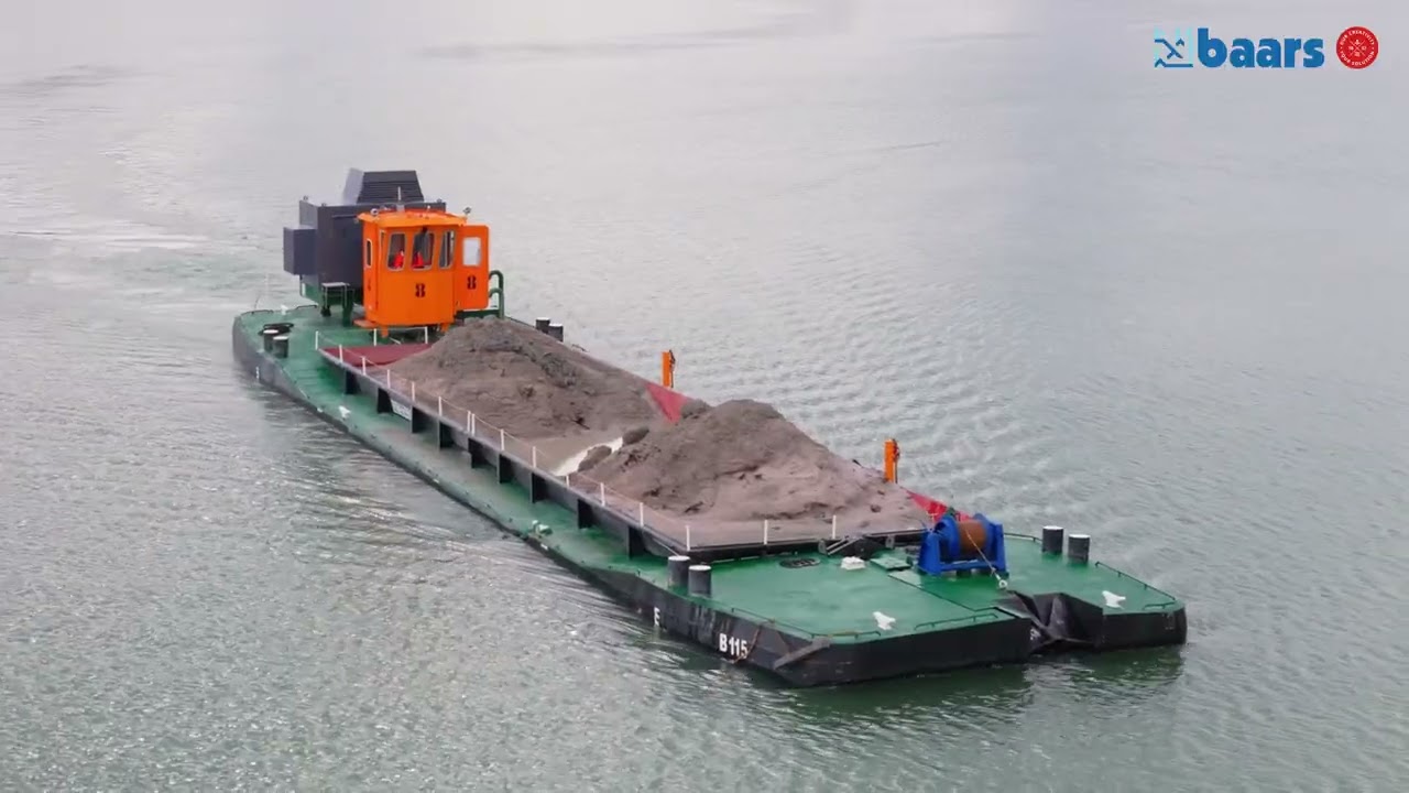 Split hopper barge self propelled B115 Baars Sliedrecht NL