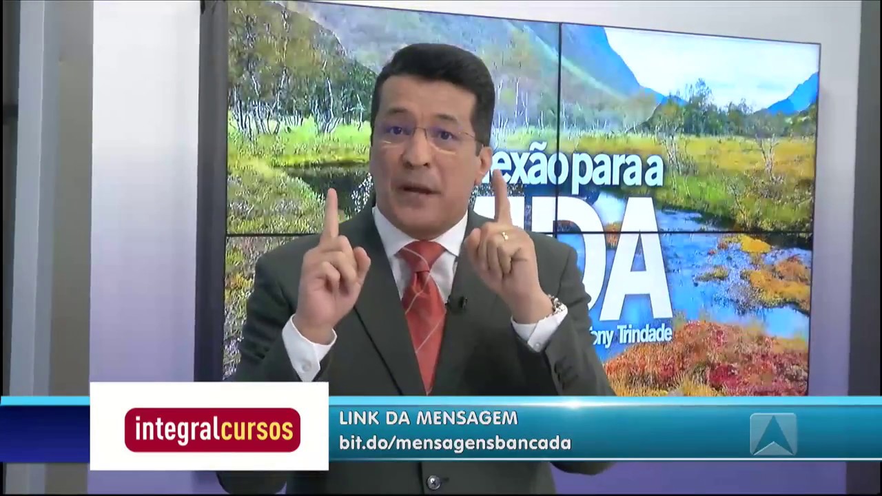Tony Trindade - “Todo filho é pai da morte de seu pai”