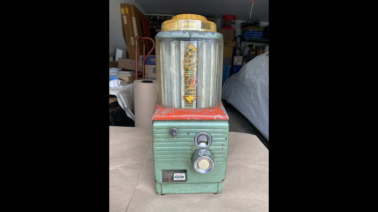 1950's Northwestern PENNY Gum Vending Machine!