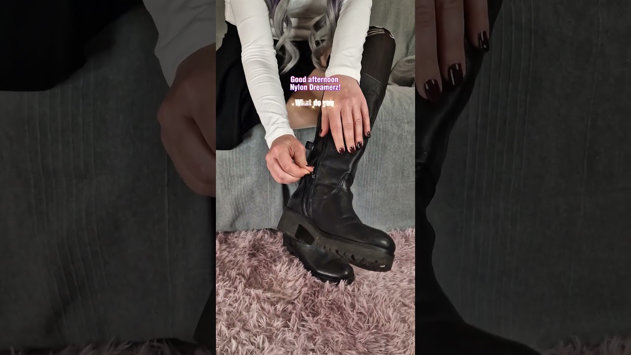 Witch takes off her boots and shows her feet in nylon pantyhose #nylon #collant #stockings
