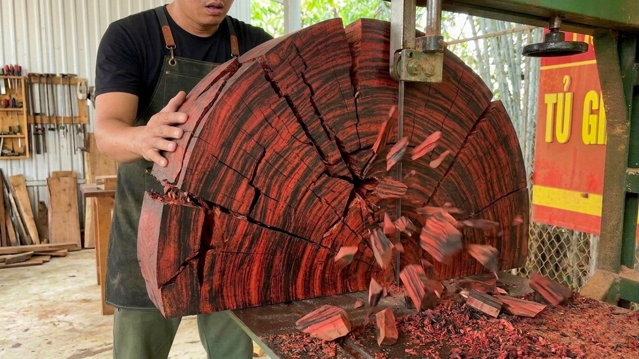 Craziest Woodworking Idea Ever &ndash; Turning Damaged Wood into a $10,000 Masterpiece