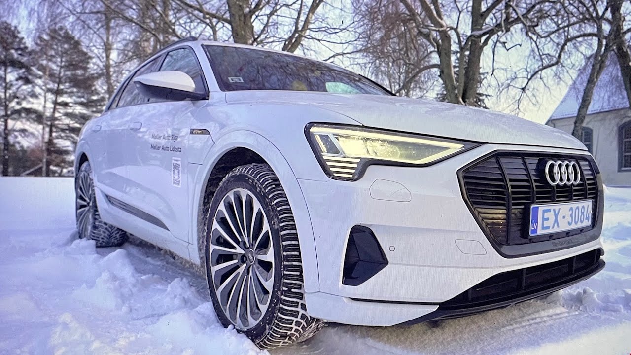 Audi e tron  par 59 900 eiro. Braucam lādēt!