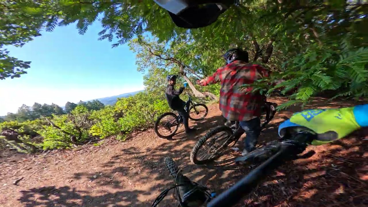 Aptos CA MTB 4K Following  ⁨@4Zero8MTB⁩   and  ⁨@andrdlg9⁩  down Roscoe