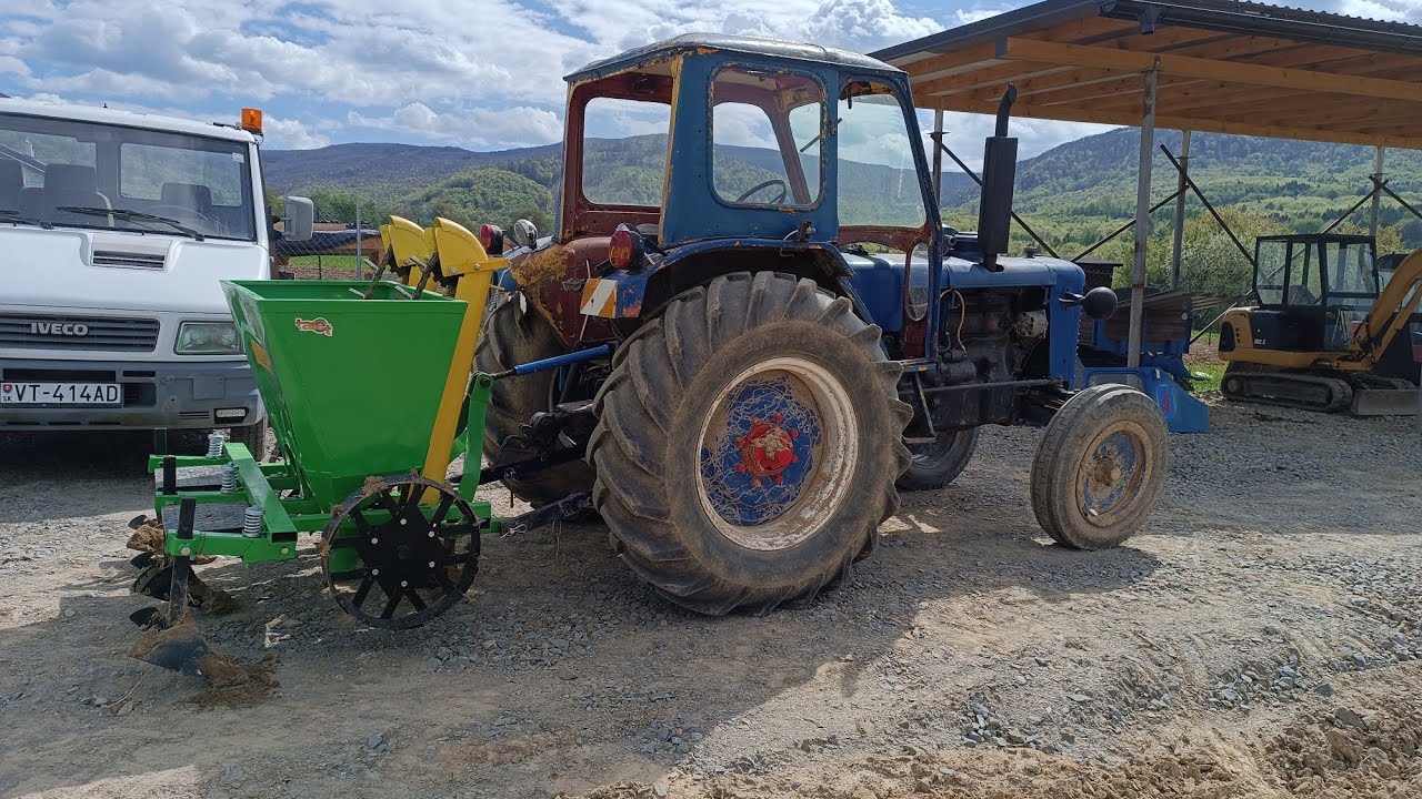 Zetor 2011 a Zetor 50 Super sadenie zemiakov 🥔🥔🥔👌👍