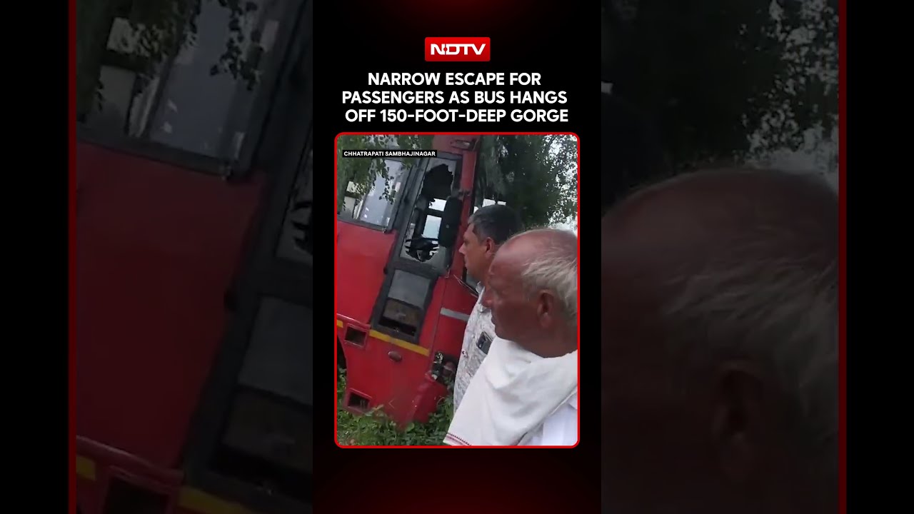 Maharashtra News| Narrow Escape For Passengers As Bus Hangs Odd 150-Foot-Deep Gorge In Sambhajinagar