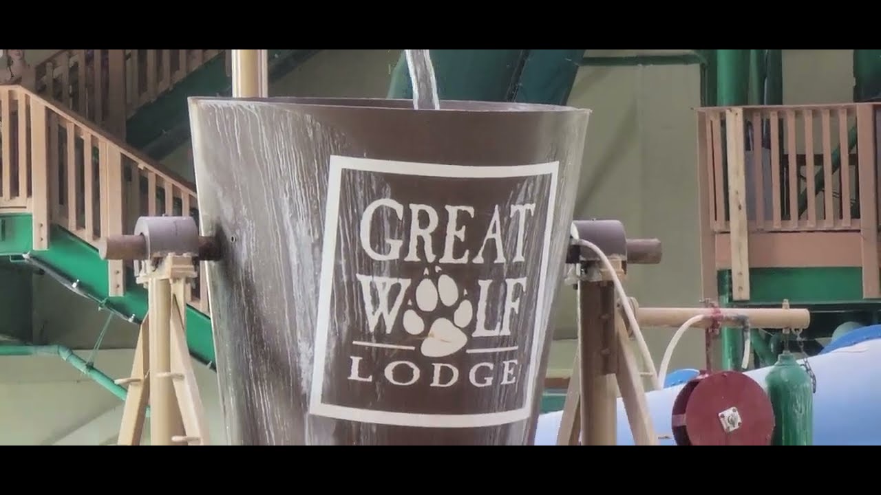 Huge DUMP IN POOL At Great Wolf Lodge Waterpark!