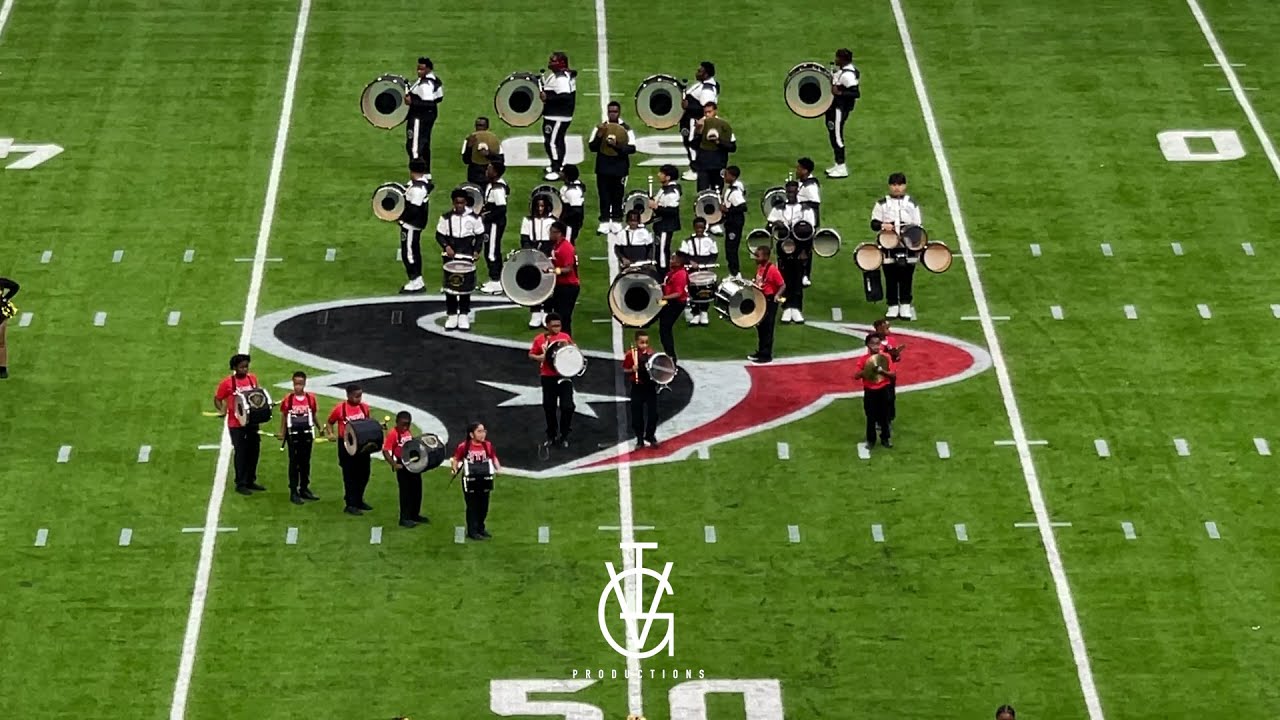 Field Performance - Calvin Murphy's Original Marching Thunder Drumline at 2024 Pepsi NBOTB