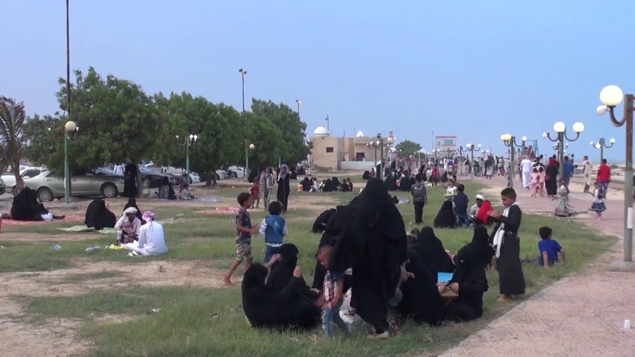 المهرة.. منتزهات محدودة تعاني من الإهمال وغياب الاهتمام الحكومي