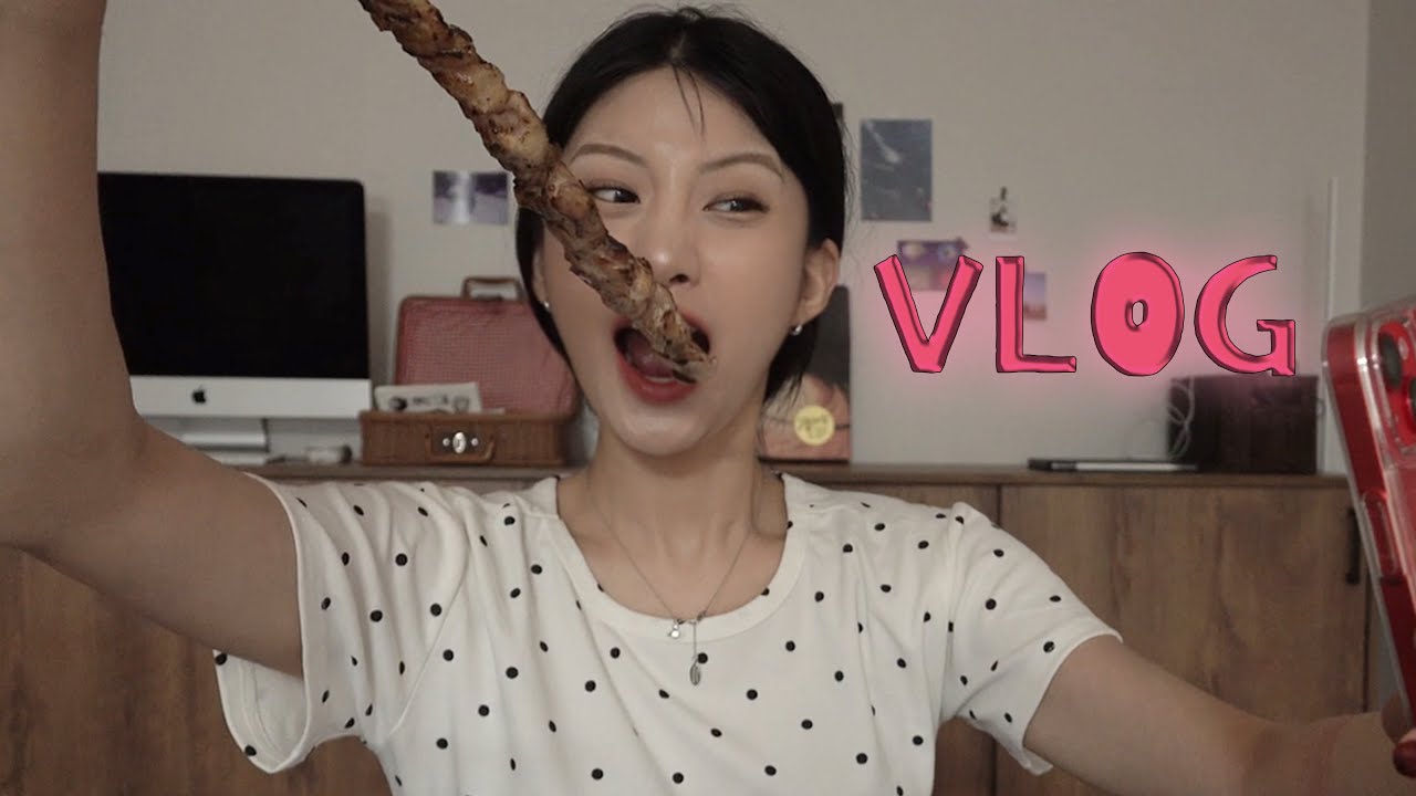 일상브이로그 • 우리집 식물 소개 • 방토 키우기 • 구제샵 • 부천데이트 • 서점데이트 • 겹지인이 앙구일 확률은..?  • 길거리 닭꼬치 • 편집 일기