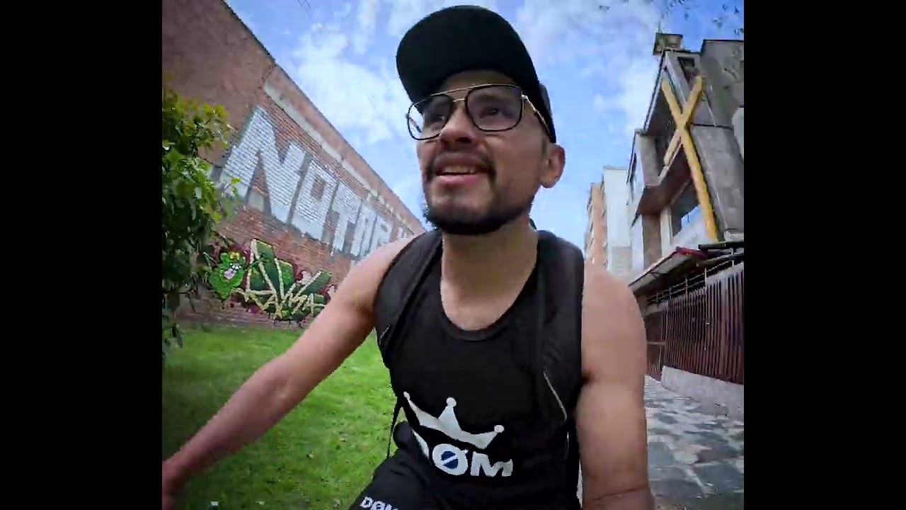 Momentos DØM #68 | Bogotá 4K | Creativo en el Beat | Documental Urbano