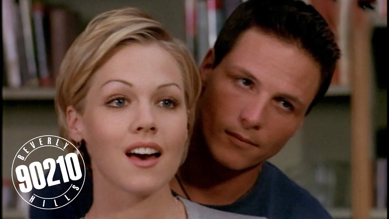 Dylan Tells Kelly He's Engaged to Be Married!