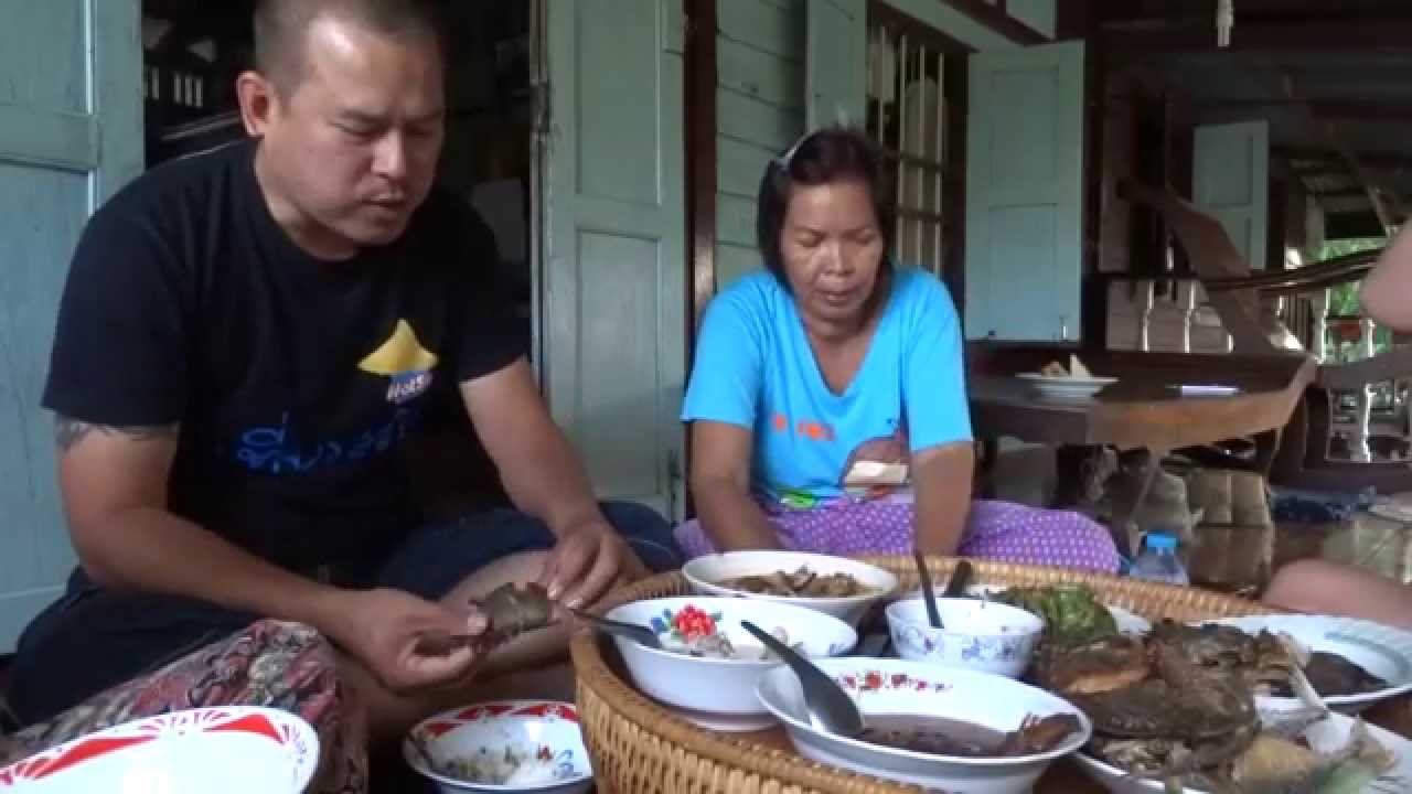 กินแกงเป็ด น้ำพริกกะปิ ต้มปลาตะเพียน อาหารไทยอร่อย Thai food