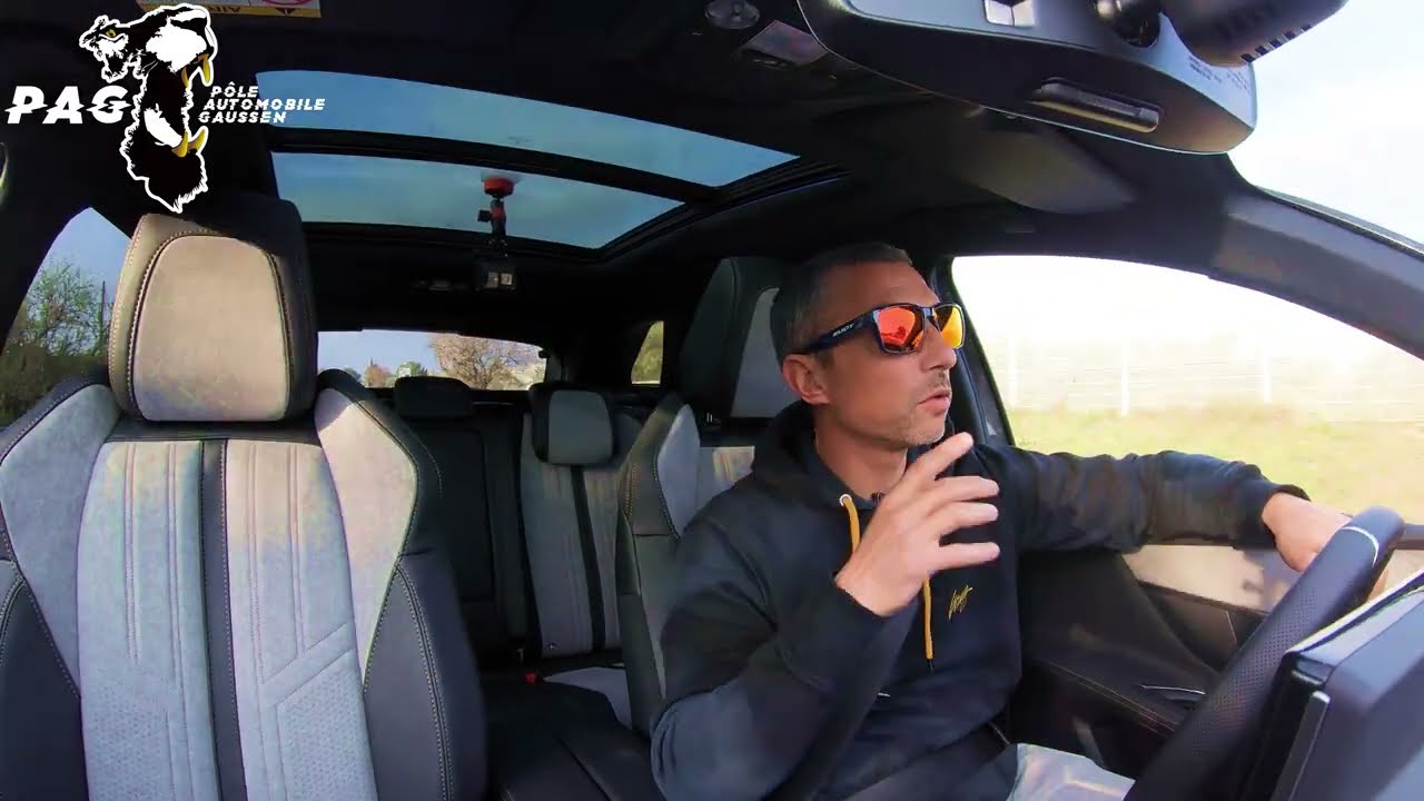 Et si on décryptait ensemble le Peugeot 3008 Hybride 4. Montez à bord avec moi pour faire un essai 👍