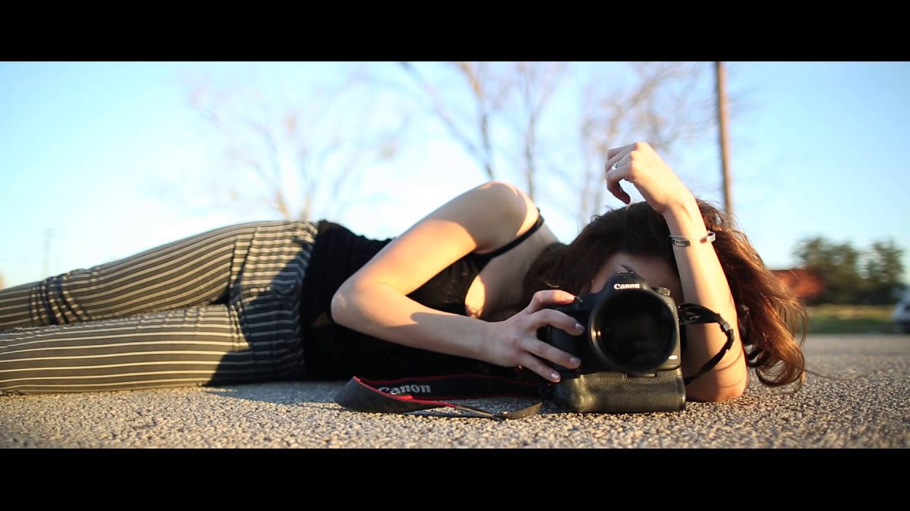 THE AXI photo / PHOTOS I TAKE / CHACHI GONZALES / PHOTO 2013 / Director: ShawnWellingAXI