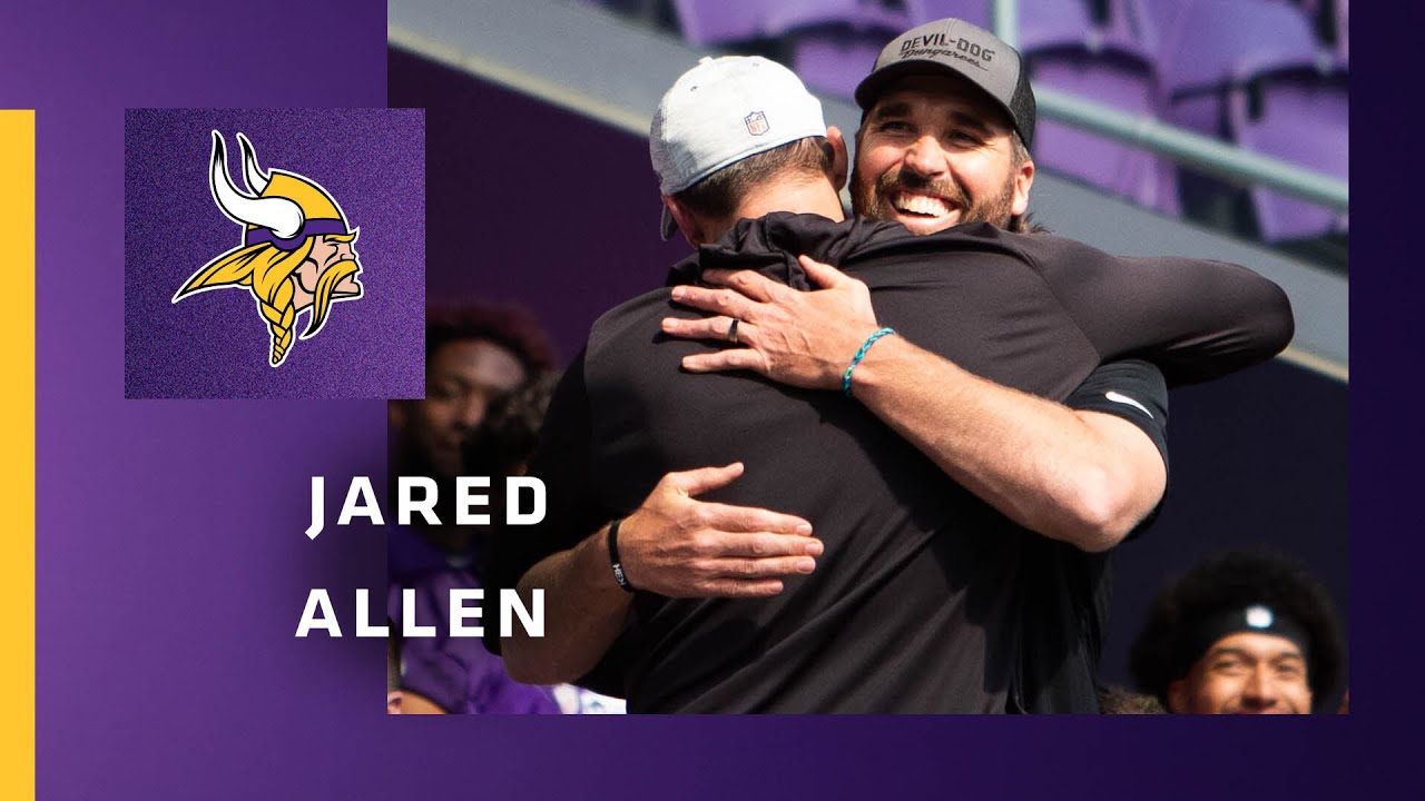 Minnesota Vikings Surprise Jared Allen With News He's Entering the Team's Ring of Honor