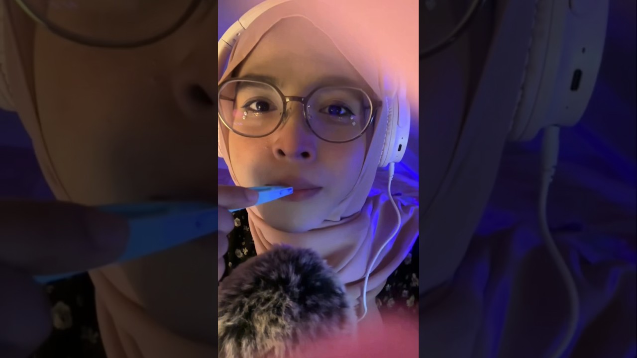 ASMR eating your negative energy!🌟😋 