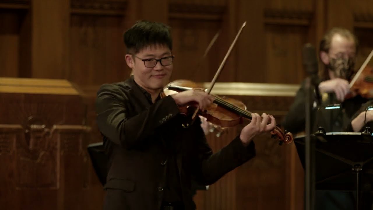 J.S. BACH: Violin Concerto in D Minor, BWV 1052 r &ndash; APOLLO'S Fire, Alan Choo, Jeannette Sorrell