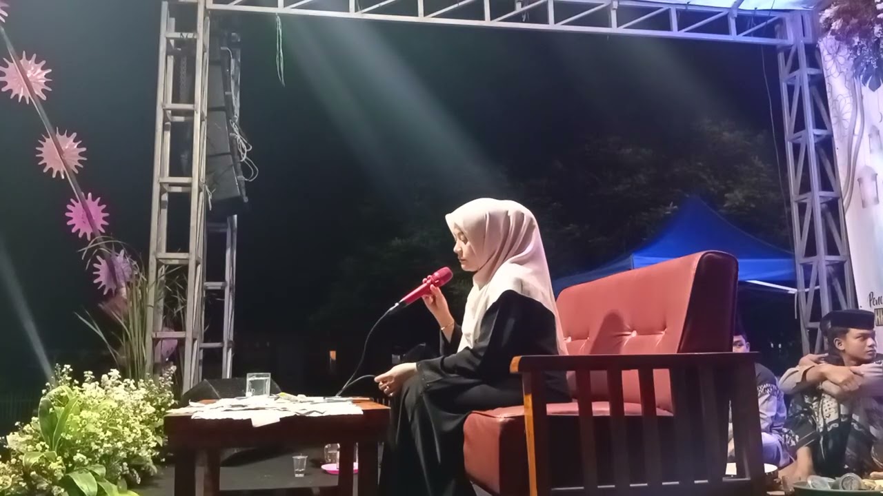 QORIAH, HJ, NADIA HAWASY. dari tanggerang dalam rangka memperingati ISRA  MI'RAJ 