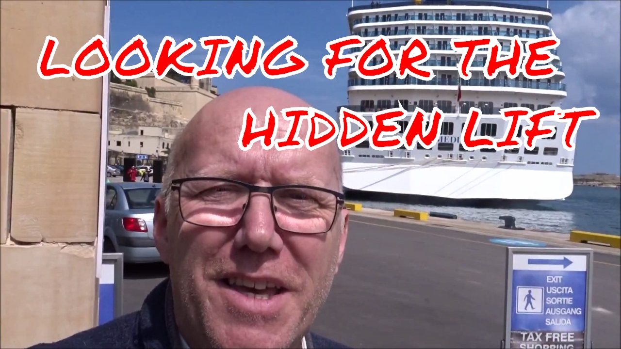 MALTA, Valletta waterfront , LOOKING FOR THE HIDDEN LIFT !!!