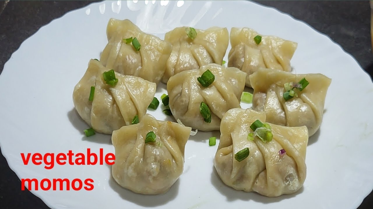 বাড়িতে খুব সহজেই বানিয়ে নিলাম মোমো রেসিপি। momos  bengali style recipe