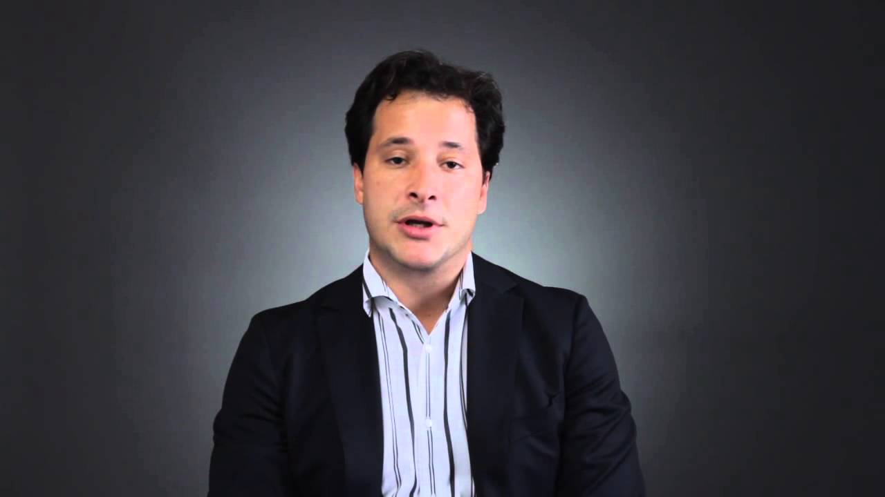 Orlando Immigration Attorney: Call (407) 478-1111 Free Live Consultation