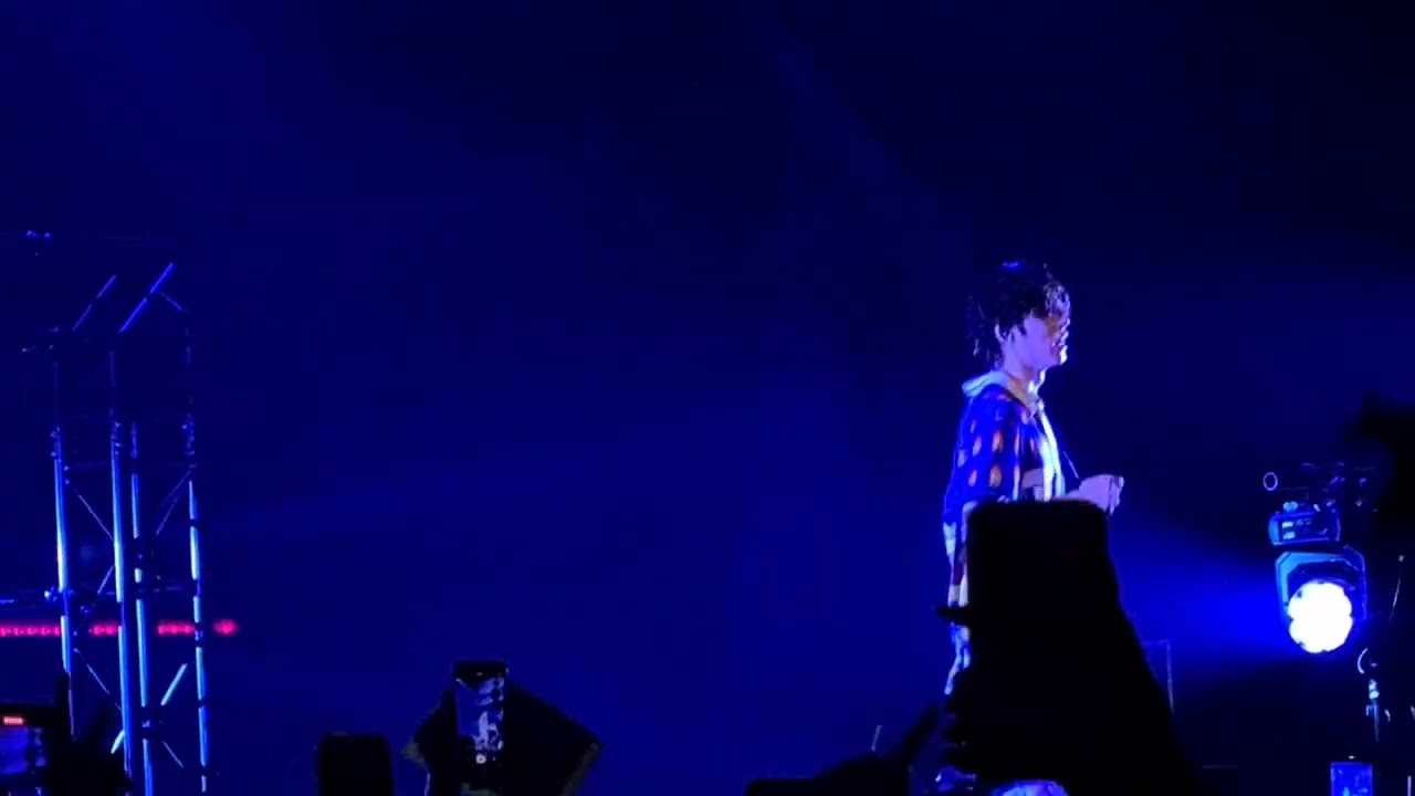 B.I (비아이) - 4 Letters (03.10.2023 Tallinn Noblessneri valukoda) Fancam