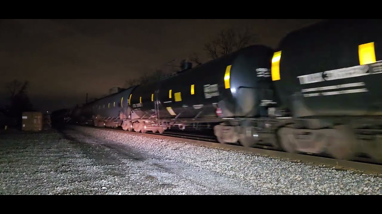 10:40 Csx B706/M217 with CN-3081/CN-2792 westbound at trabold road Milepost 377.4