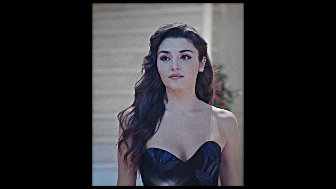 each of them looks at his beloved🥰#sencalkapimi#handeer&ccedil;el #edayildiz#edser#keremb&uuml;rsin#serkanbolat
